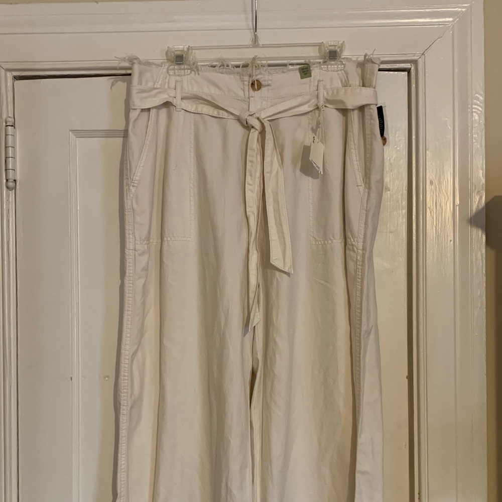 a.n.a. High rise wide leg crop khaki pants